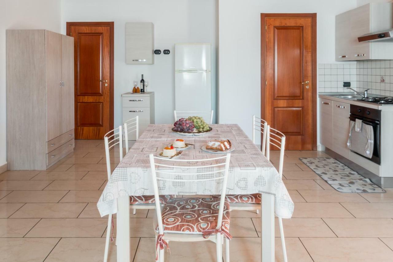 Villa Degli Ulivi Avola Luaran gambar